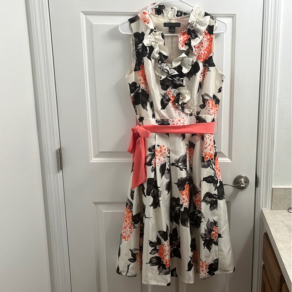 Jessica Howard Black and Pink Sleeveless Dress